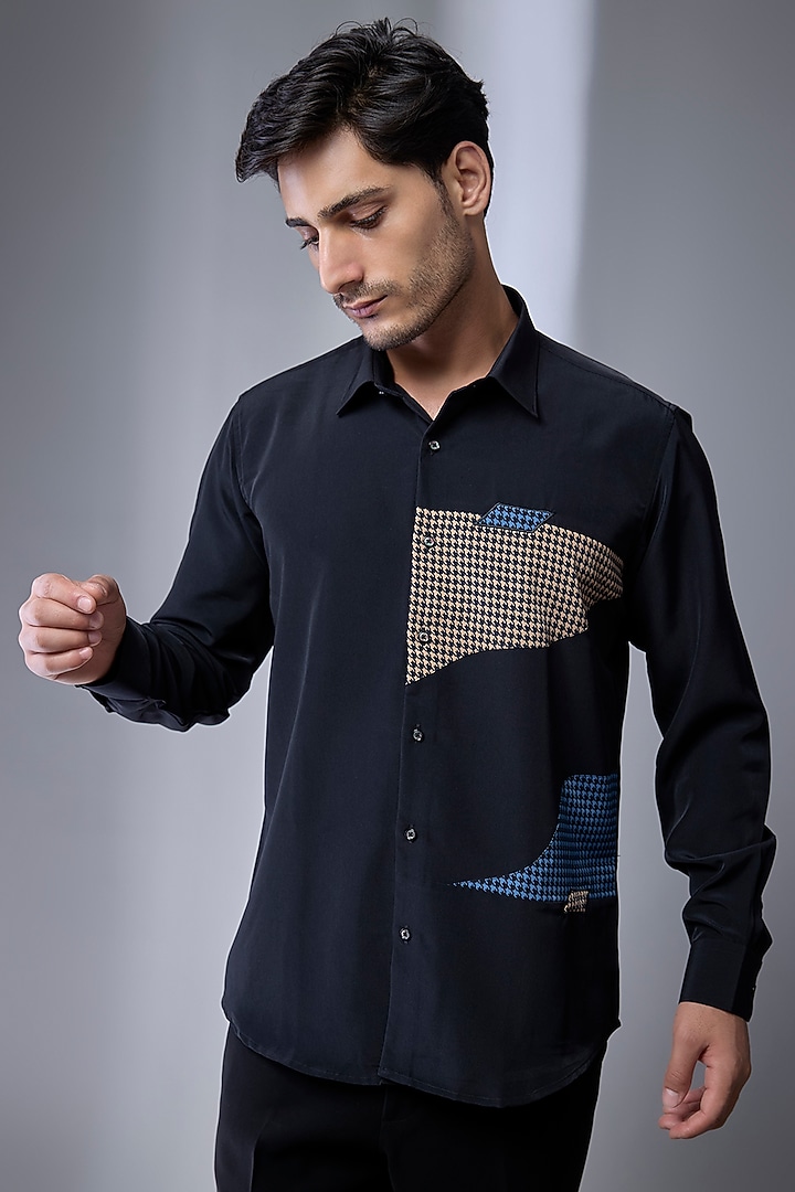 Black Cotton Blend Party Wear Shirt by Jayesh and Kaajal Shah Men at Pernia's Pop Up Shop