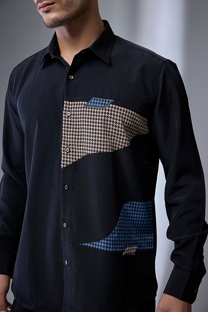 Black Cotton Blend Party Wear Shirt by Jayesh and Kaajal Shah Men at Pernia's Pop Up Shop
