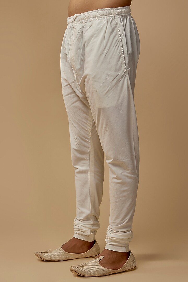 White Dupion Silk Groom Sherwani Set by Jayesh and Kaajal Shah Men at Pernia's Pop Up Shop