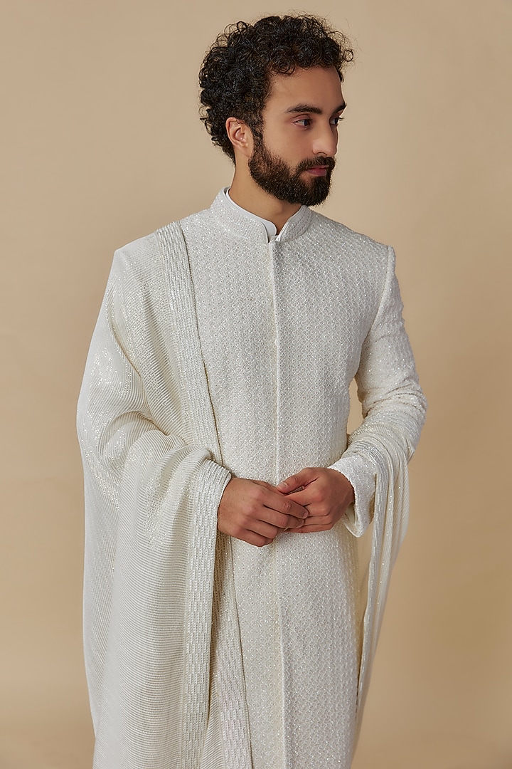 Ivory Lucknowi Groom Sherwani Set by Jayesh and Kaajal Shah Men at Pernia's Pop Up Shop