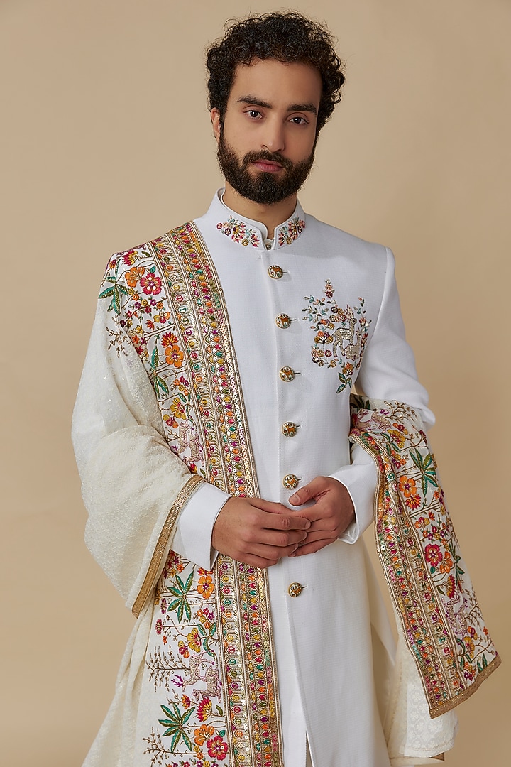 White Matka Silk Embroidered Wedding Sherwani Set by Jayesh and Kaajal Shah Men at Pernia's Pop Up Shop