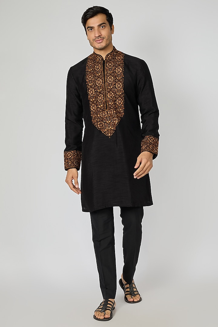 Black Slub Satin Kurta Set by Jayesh and Kaajal Shah at Pernia's Pop Up Shop