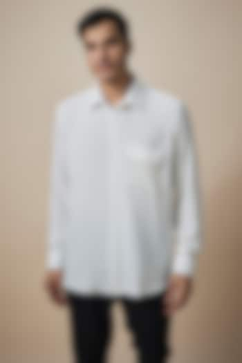 White Knitted Fabric Shirt by Jayesh and Kaajal Shah at Pernia's Pop Up Shop