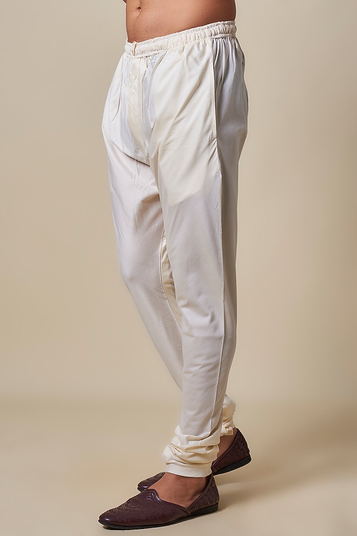 Peach Silk Groom Sherwani Set by Jayesh and Kaajal Shah Men at Pernia's Pop Up Shop