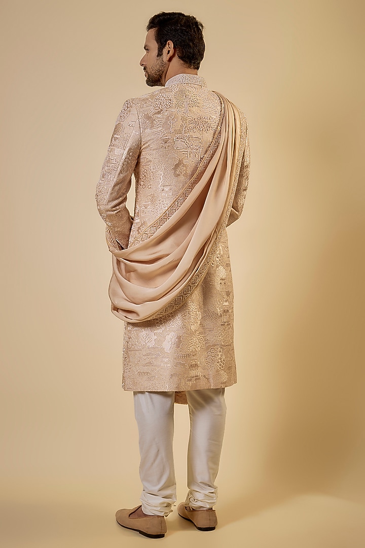 Champagne Gold Lucknowi Sherwani Set by Jayesh and Kaajal Shah Men at Pernia's Pop Up Shop