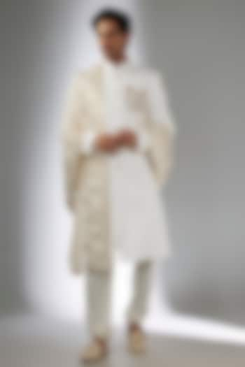 Ivory Herringbone Wedding Sherwani Set by Jayesh and Kaajal Shah at Pernia's Pop Up Shop