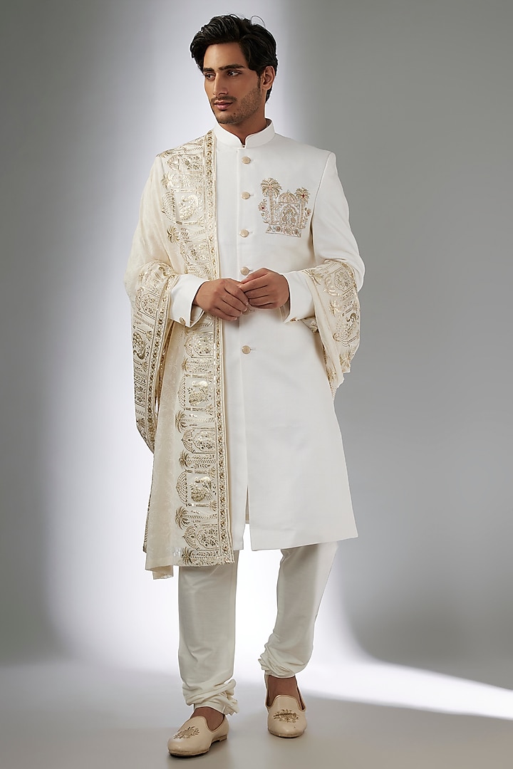 Ivory Herringbone Wedding Sherwani Set by Jayesh and Kaajal Shah at Pernia's Pop Up Shop