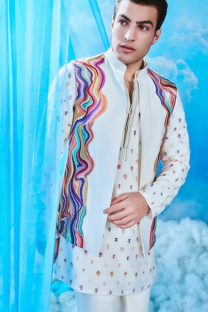 Ivory Silk Bundi Jacket Set by Jayesh and Kaajal Shah Men at Pernia's Pop Up Shop