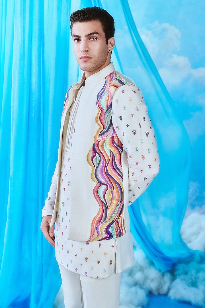 Ivory Silk Bundi Jacket Set by Jayesh and Kaajal Shah Men at Pernia's Pop Up Shop
