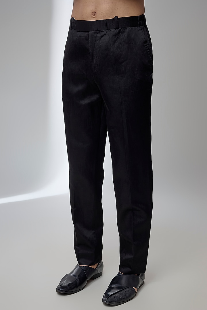 Black Silk Wedding Sherwani Set by Jayesh and Kaajal Shah Men at Pernia's Pop Up Shop