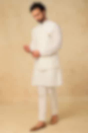Off-White Embroidered Bundi Jacket With Kurta Set by JAYESH SHAH