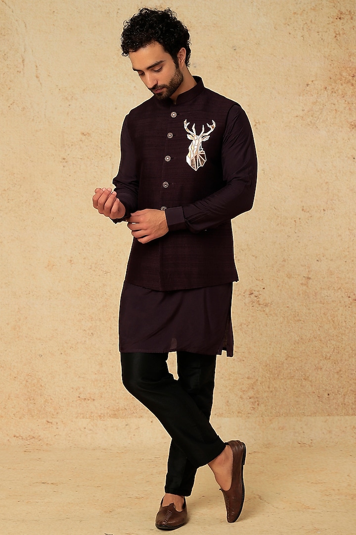 Wine Silk Embroidered Bundi Jacket With Kurta Set by Jayesh and Kaajal Shah