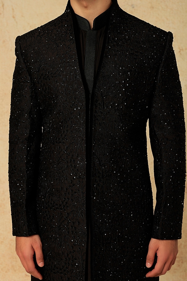 Black Silk Embroidered Indo Western Set by Jayesh and Kaajal Shah Men at Pernia's Pop Up Shop