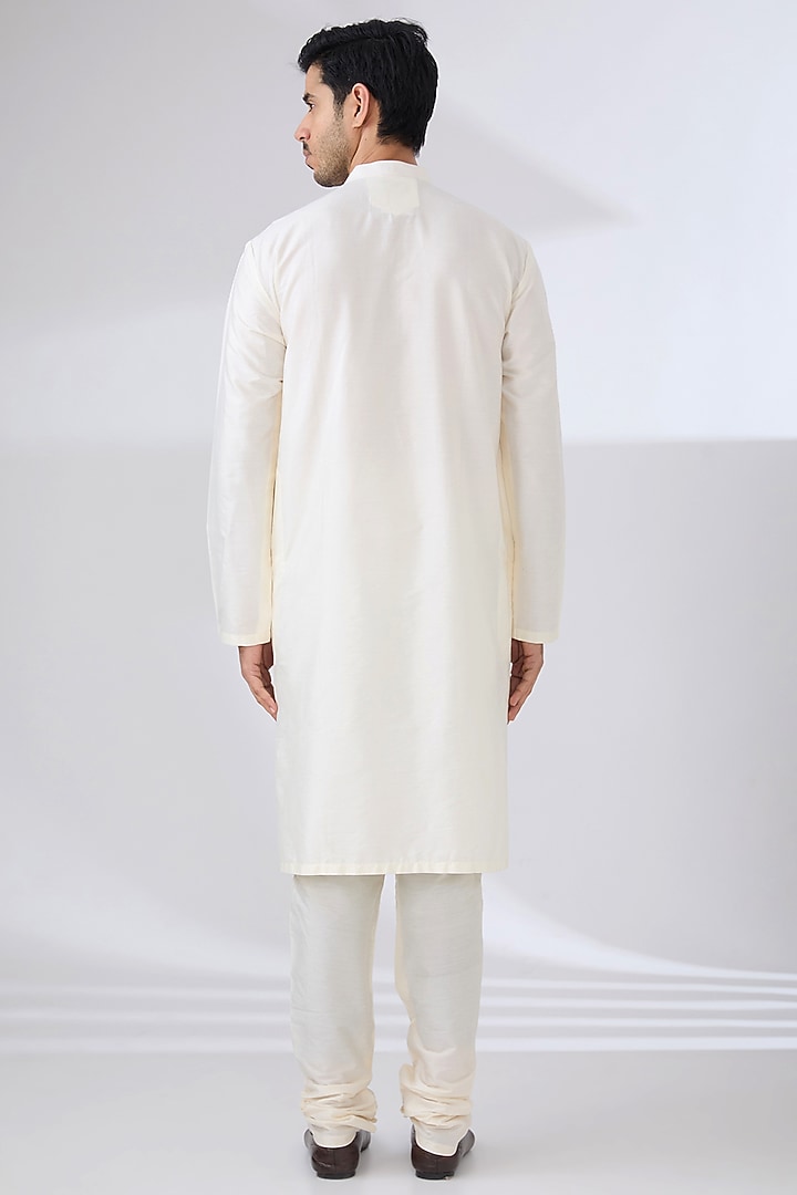 Ivory Raw Silk Groom Sherwani Set by Jayesh and Kaajal Shah Men at Pernia's Pop Up Shop