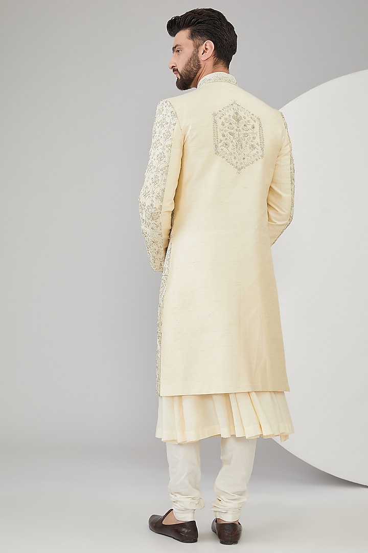 Light Gold Silk Groom Sherwani Set by Jayesh and Kaajal Shah Men at Pernia's Pop Up Shop