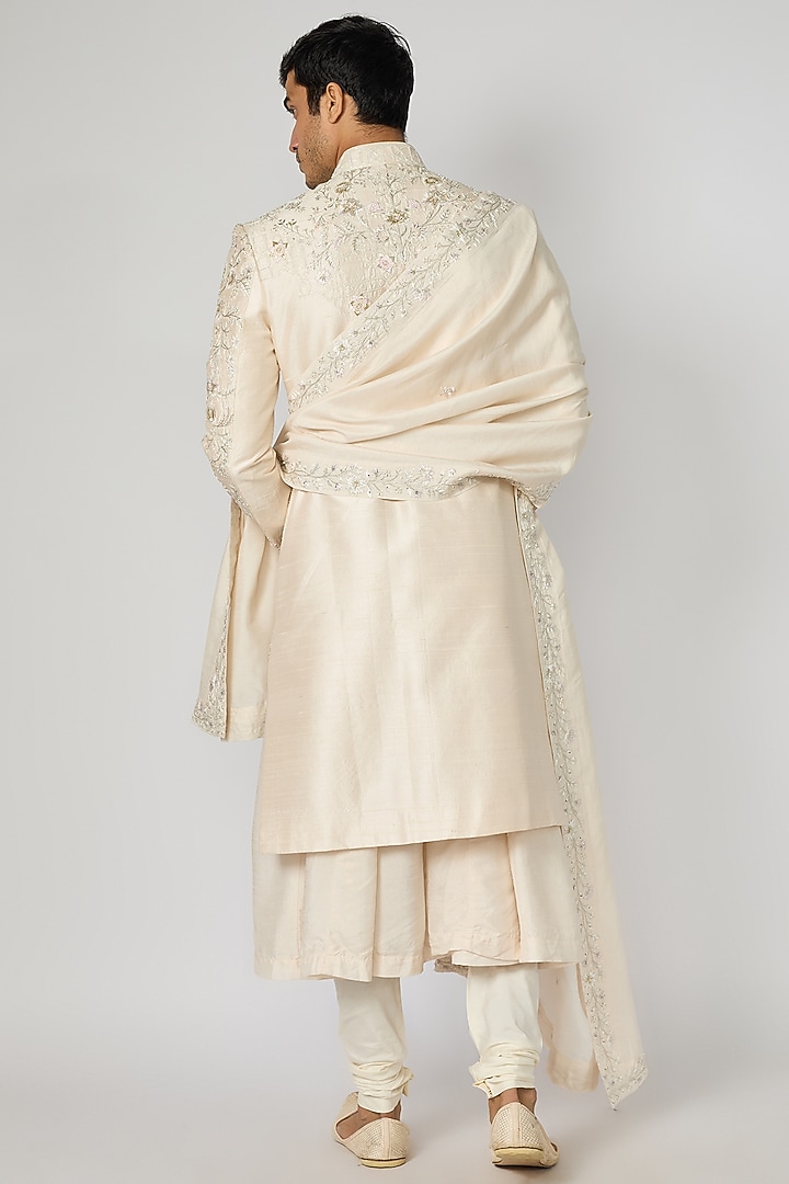 Ivory Raw Silk Groom Sherwani Set by Jayesh and Kaajal Shah Men at Pernia's Pop Up Shop