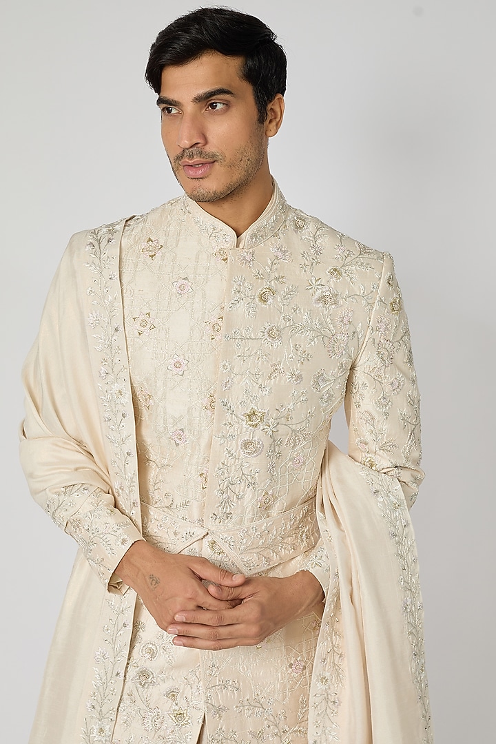 Ivory Raw Silk Groom Sherwani Set by Jayesh and Kaajal Shah Men at Pernia's Pop Up Shop