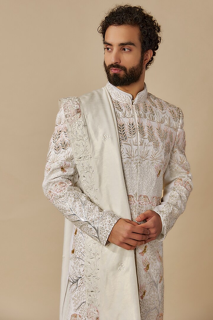 Ivory Raw Silk Groom Sherwani Set by Jayesh and Kaajal Shah Men at Pernia's Pop Up Shop
