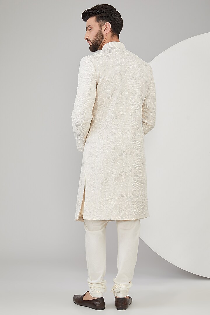 Ivory Silk Groom Sherwani Set by Jayesh and Kaajal Shah Men at Pernia's Pop Up Shop