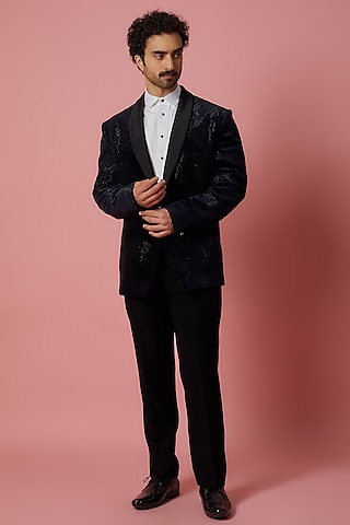 Navy Blue Velvet Blazer Set by Jayesh and Kaajal Shah Men