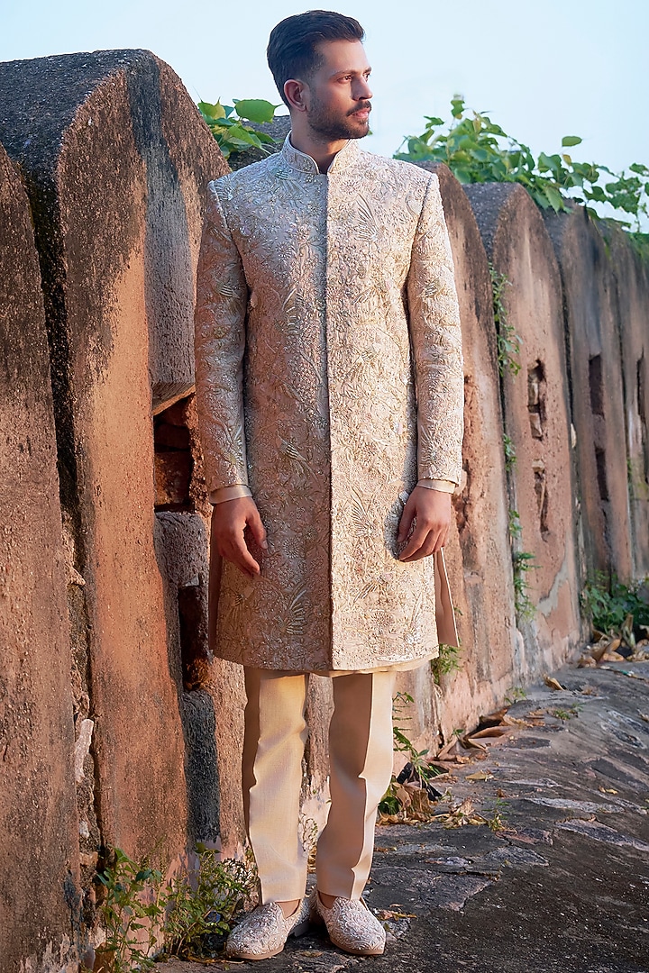 Pearl White Silk Hand Embroidered Groom Sherwani Set by Jayesh and Kaajal Shah Men at Pernia's Pop Up Shop