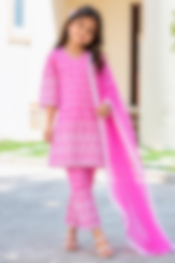 Neon Pink Cotton Chikankari Kurta Set For Girls by House Of Jamoti Kids at Pernia's Pop Up Shop