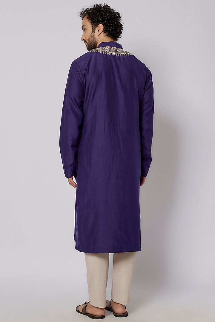 Purple Silk Embroidered Kurta Set by JAYANTI REDDY MEN at Pernia's Pop Up Shop