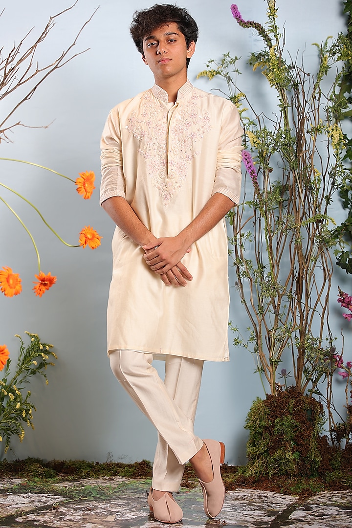 Ivory Embroidered Kurta by Julie by Julie Shah Men