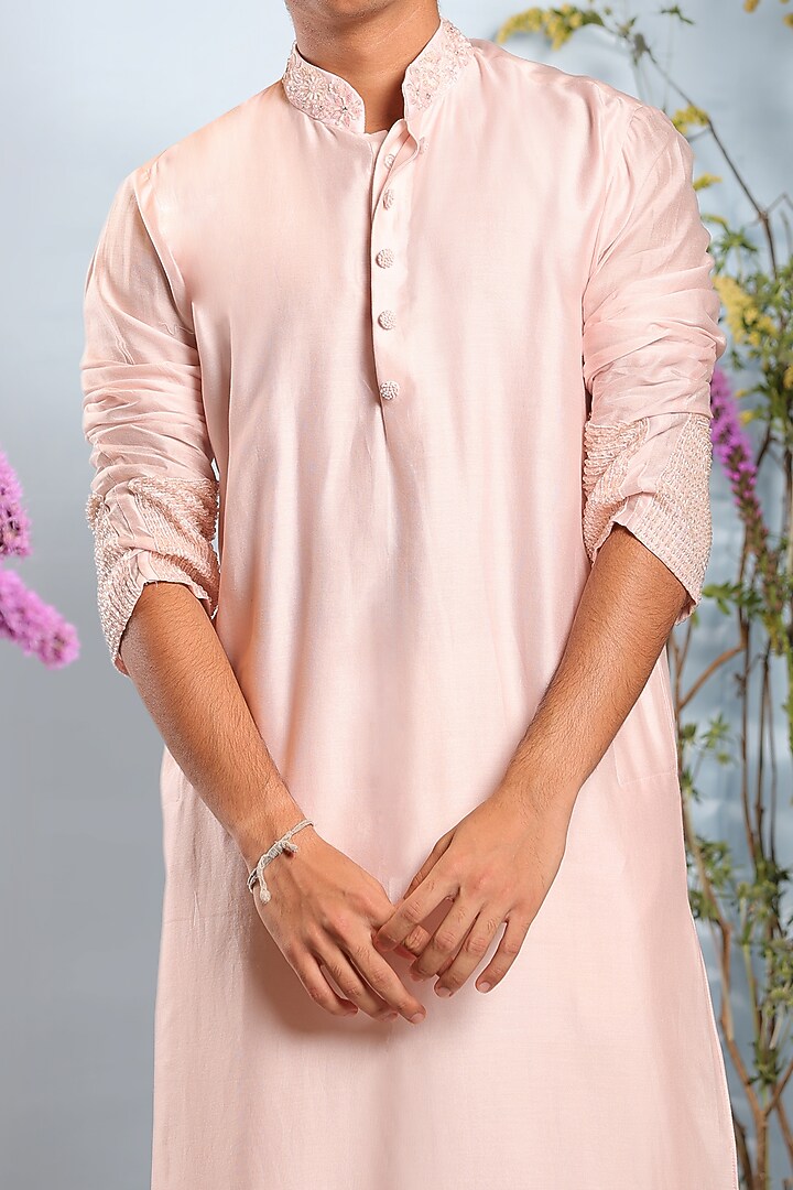 Light Pink Embroidered Kurta by Julie by Julie Shah Men at Pernia's Pop Up Shop