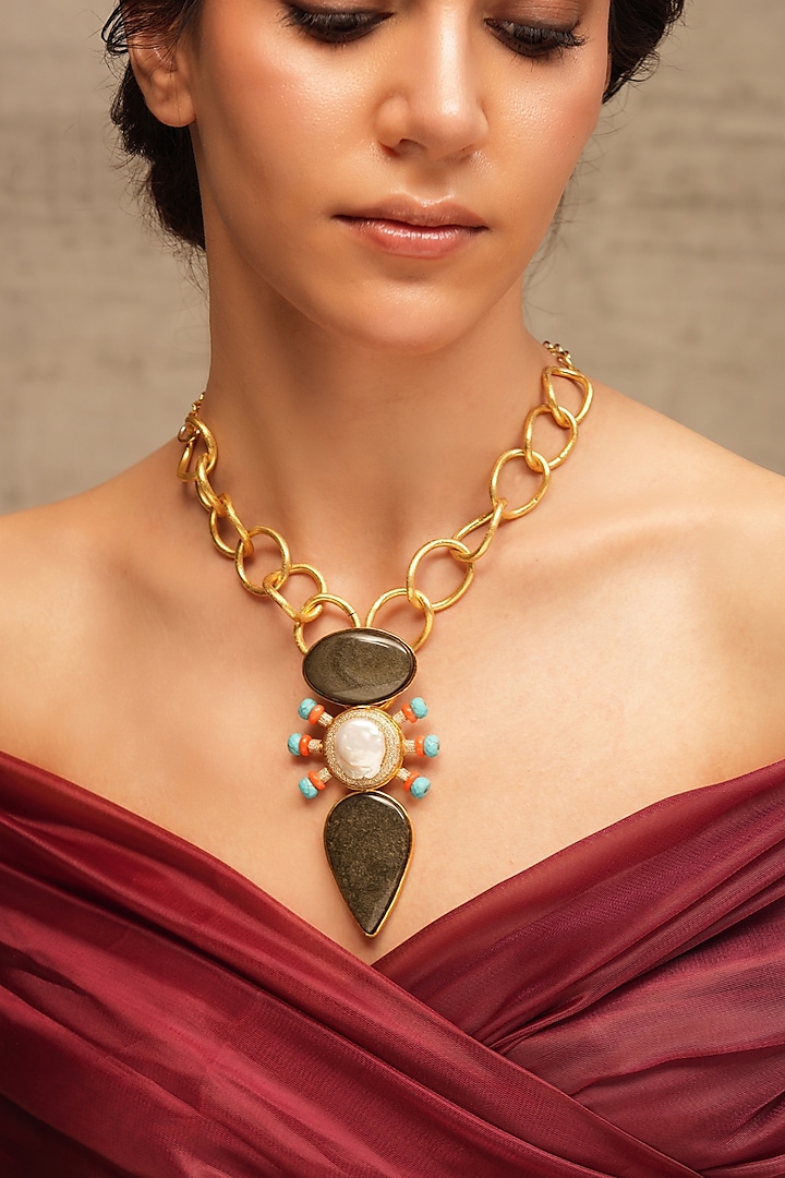 Gold Finish Black Stone Necklace by Joules By Radhika at Pernia's Pop Up Shop