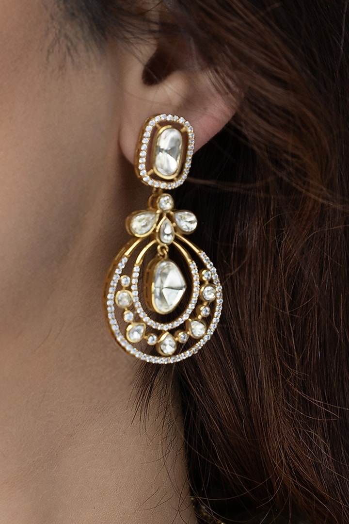 Gold Finish Kundan Polki Necklace Set by Joules By Radhika at Pernia's Pop Up Shop