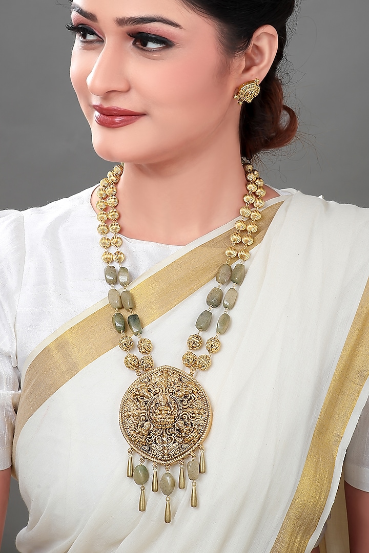 Gold Plated Beaded Pendant Necklace Set by Joules By Radhika