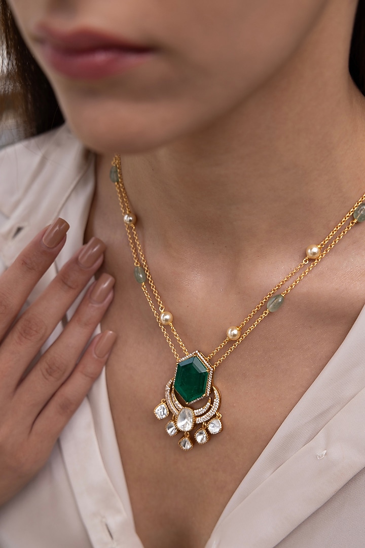 Gold Finish Kundan Polki & Emerald Green Stone Linked Necklace by Joules By Radhika at Pernia's Pop Up Shop