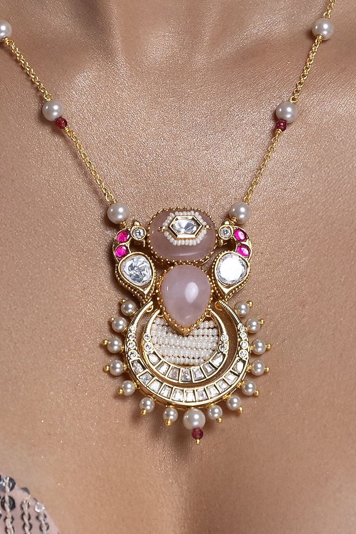 Gold Finish Brass Necklace Set by Joules By Radhika at Pernia's Pop Up Shop