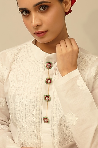 Gold Finish Brass Nirvani Buttons With Chain (Set Of 4) by Joules By Radhika