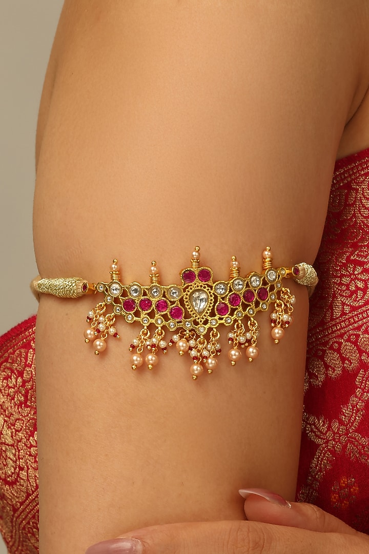 Gold Finish Kundan Polki & Red Stone Aavira Armlet by Joules By Radhika at Pernia's Pop Up Shop
