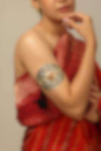 Gold Finish Kundan Polki Ruhani Armlet by Joules By Radhika at Pernia's Pop Up Shop