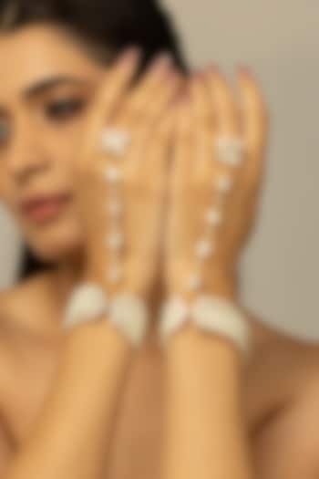 Gold Finish Kundan Polki & Pearl Riyana Haathphool by Joules By Radhika at Pernia's Pop Up Shop