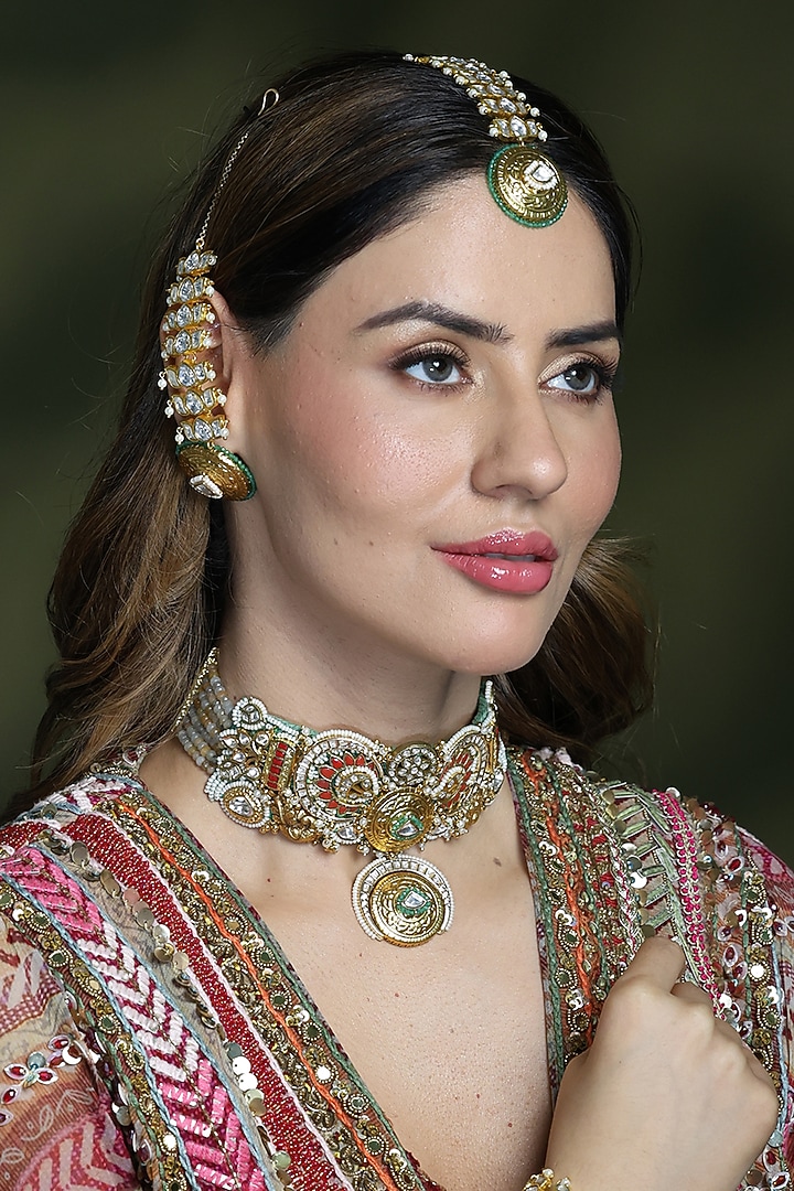 Yellow Gold Finish Green Enameled Floral Maangtikka by Joules By Radhika at Pernia's Pop Up Shop