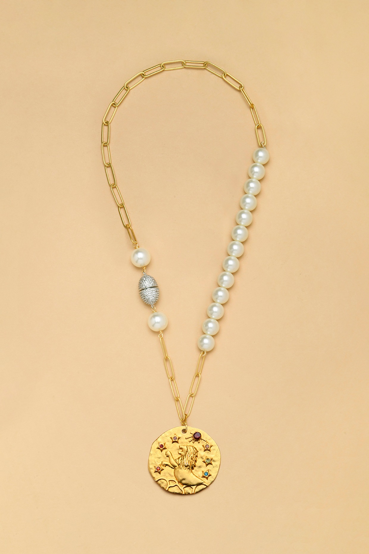 Leo pearl deals necklace