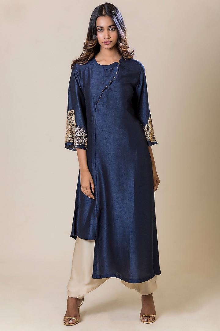 Blue Asymmetric Floral Embroidered Tunic Design By July At Pernia's Pop 