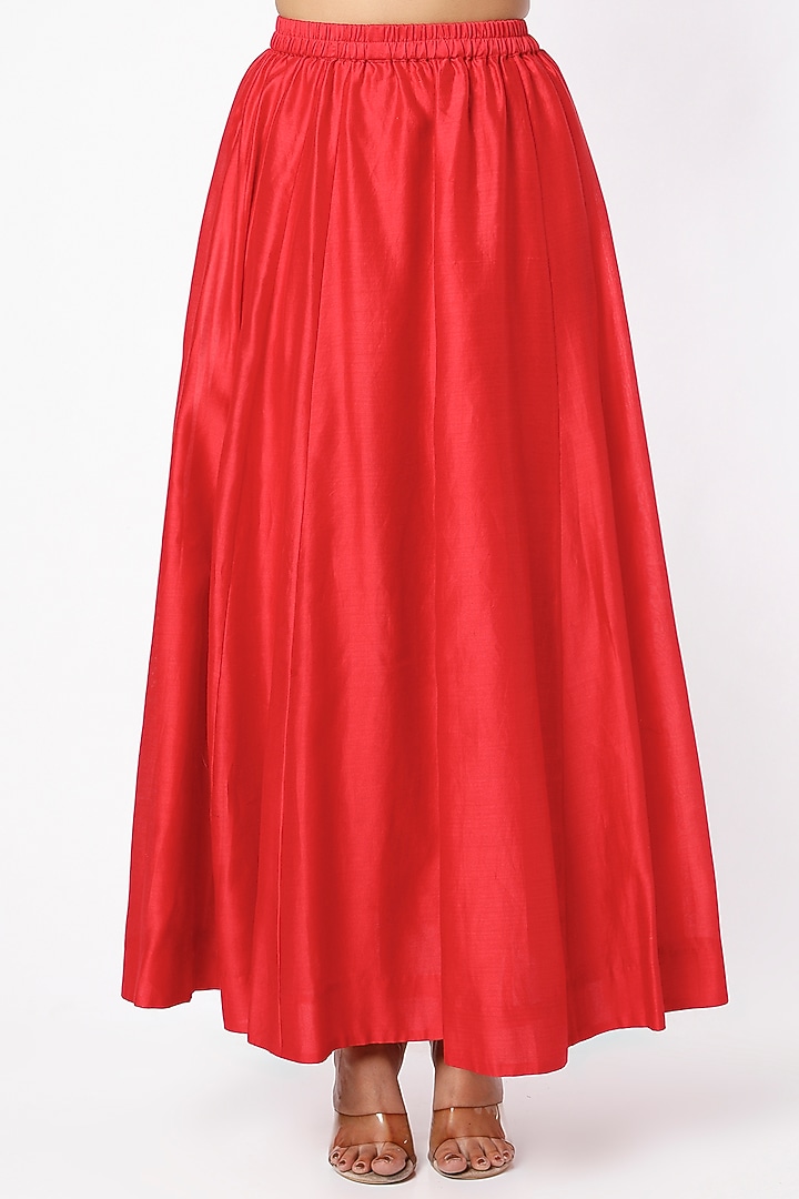 Coral Red Chanderi Hand Embroidered Kurta Set by July at Pernia's Pop Up Shop