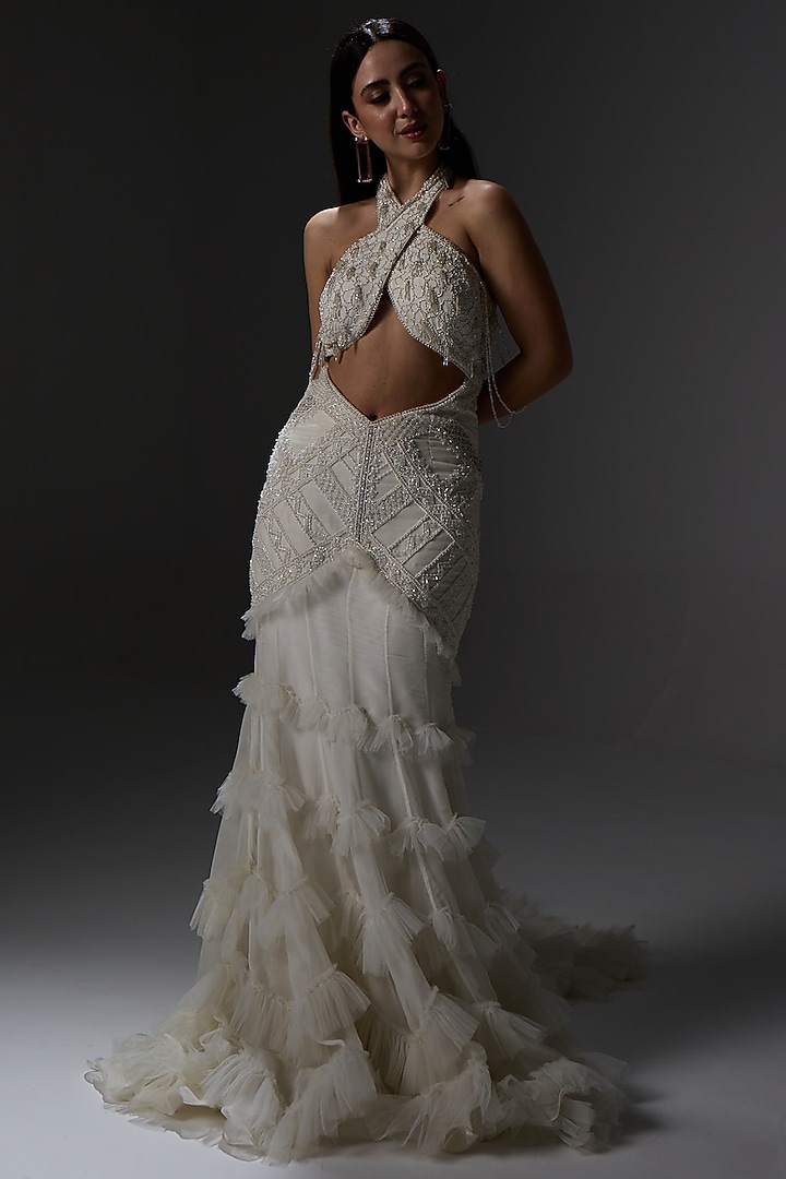 Mouse Grey Organza Halter Flared Fish-Cut Wedding Gown by Jade By Ashima at Pernia's Pop Up Shop