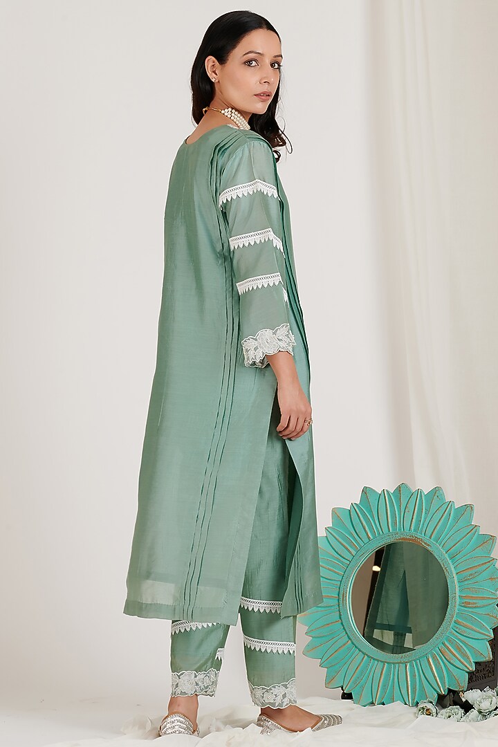 Marine Green Embroidered Kurta Set by Jdang at Pernia's Pop Up Shop
