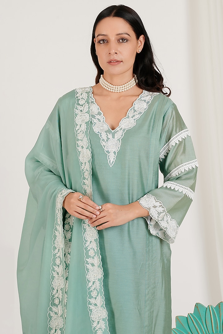 Marine Green Embroidered Kurta Set by Jdang at Pernia's Pop Up Shop