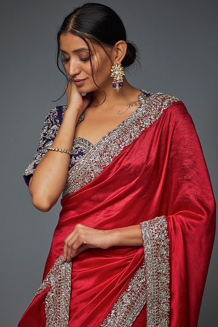 Red Silk Embroidered Bridal Saree Set by Jayanti Reddy at Pernia's Pop Up Shop