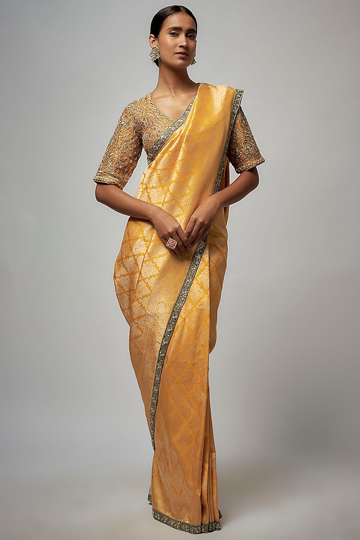 Yellow Banarasi Bridal Saree Set by Jayanti Reddy at Pernia's Pop Up Shop