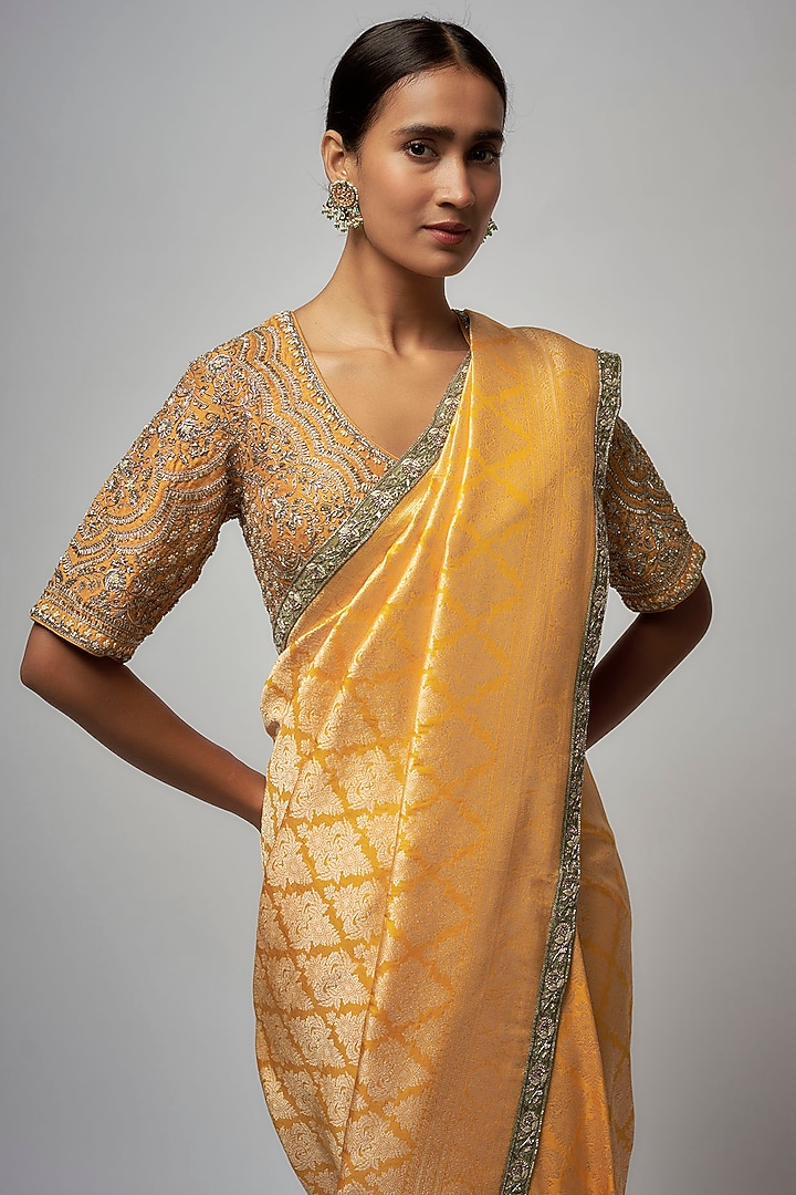 Yellow Banarasi Bridal Saree Set by Jayanti Reddy at Pernia's Pop Up Shop