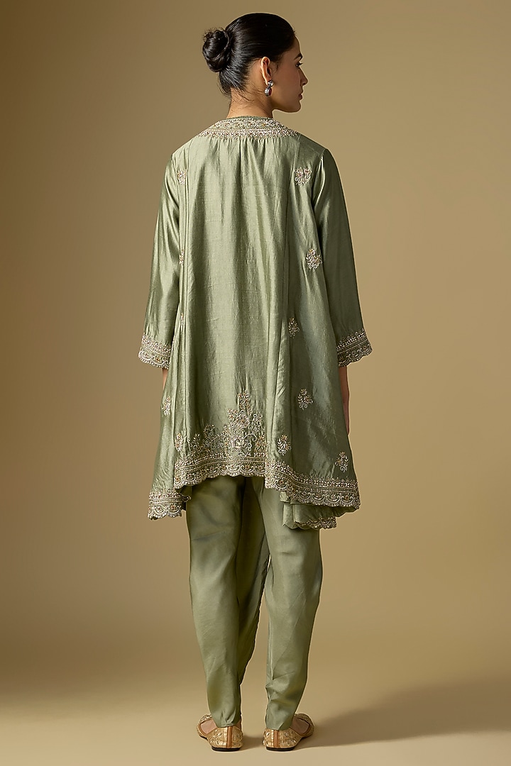 Mint Green Silk Embroidered Tunic Set by Jayanti Reddy at Pernia's Pop Up Shop