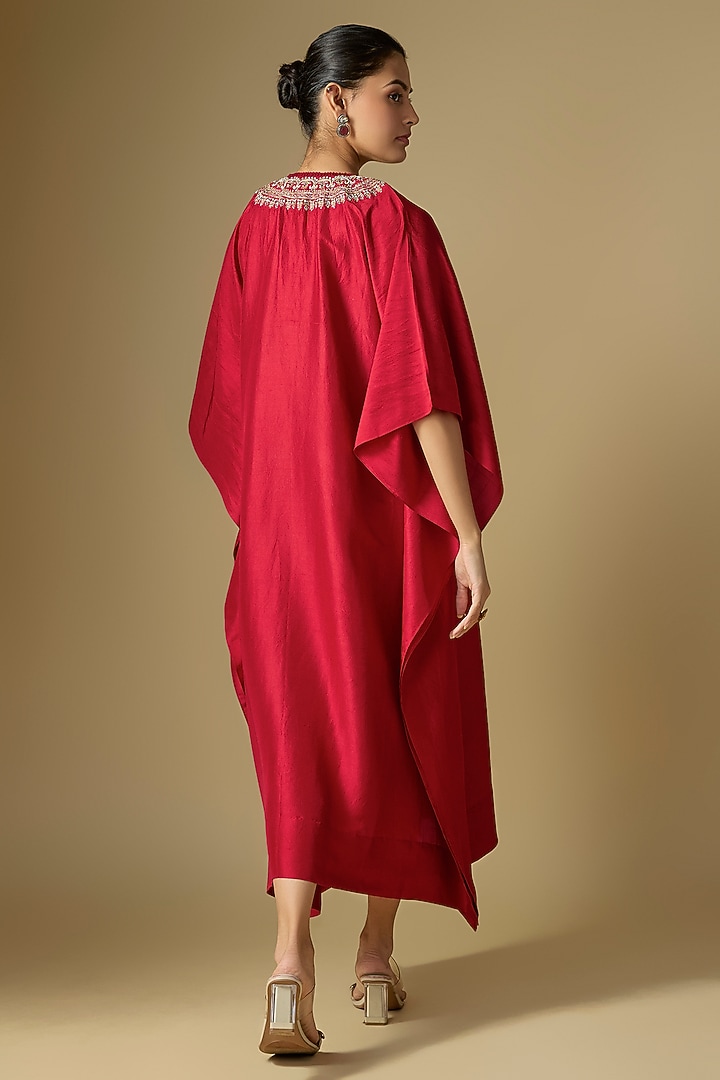 Rani PInk Silk Embroidered Kaftan by Jayanti Reddy at Pernia's Pop Up Shop